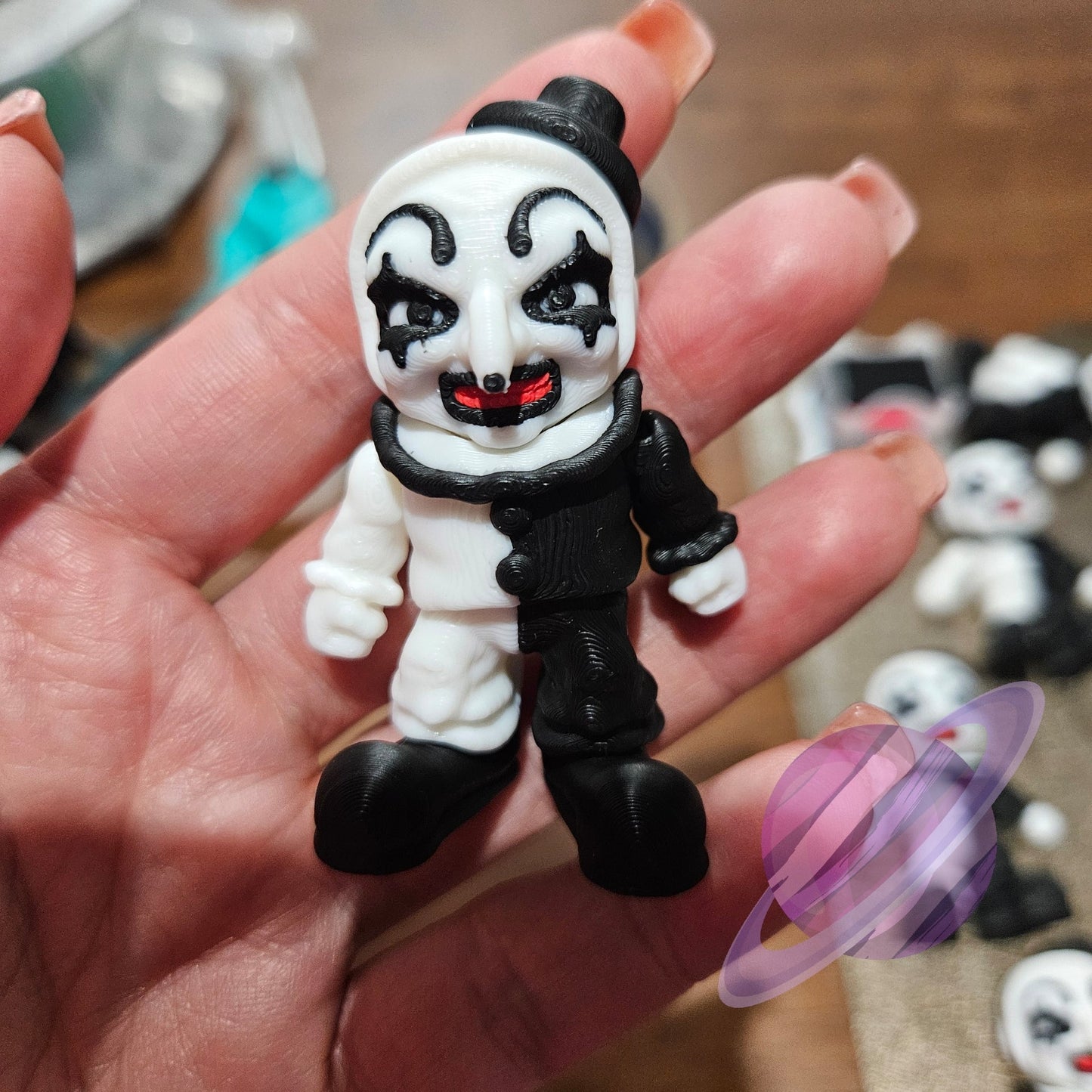 ARTSY CLOWN STRAW BUDDY