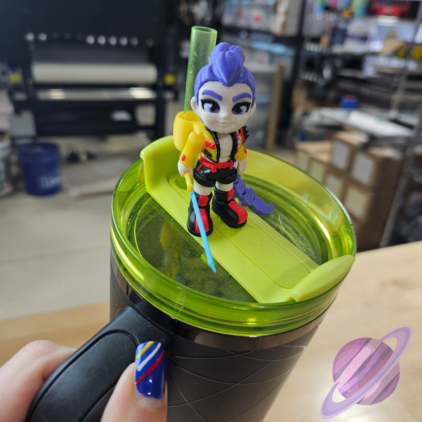 HUNTER GIRL-3D PRINTED STRAW BUDDY