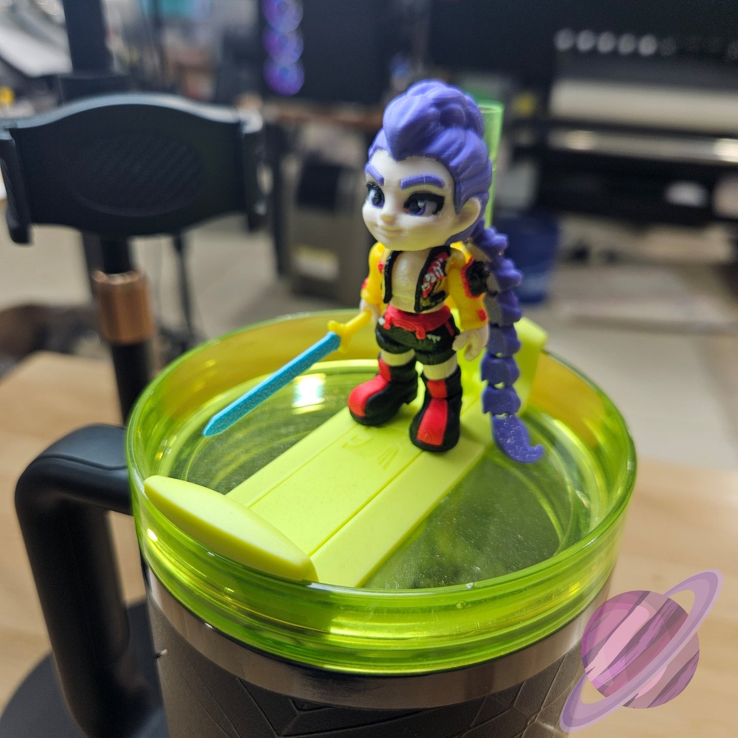HUNTER GIRL-3D PRINTED STRAW BUDDY