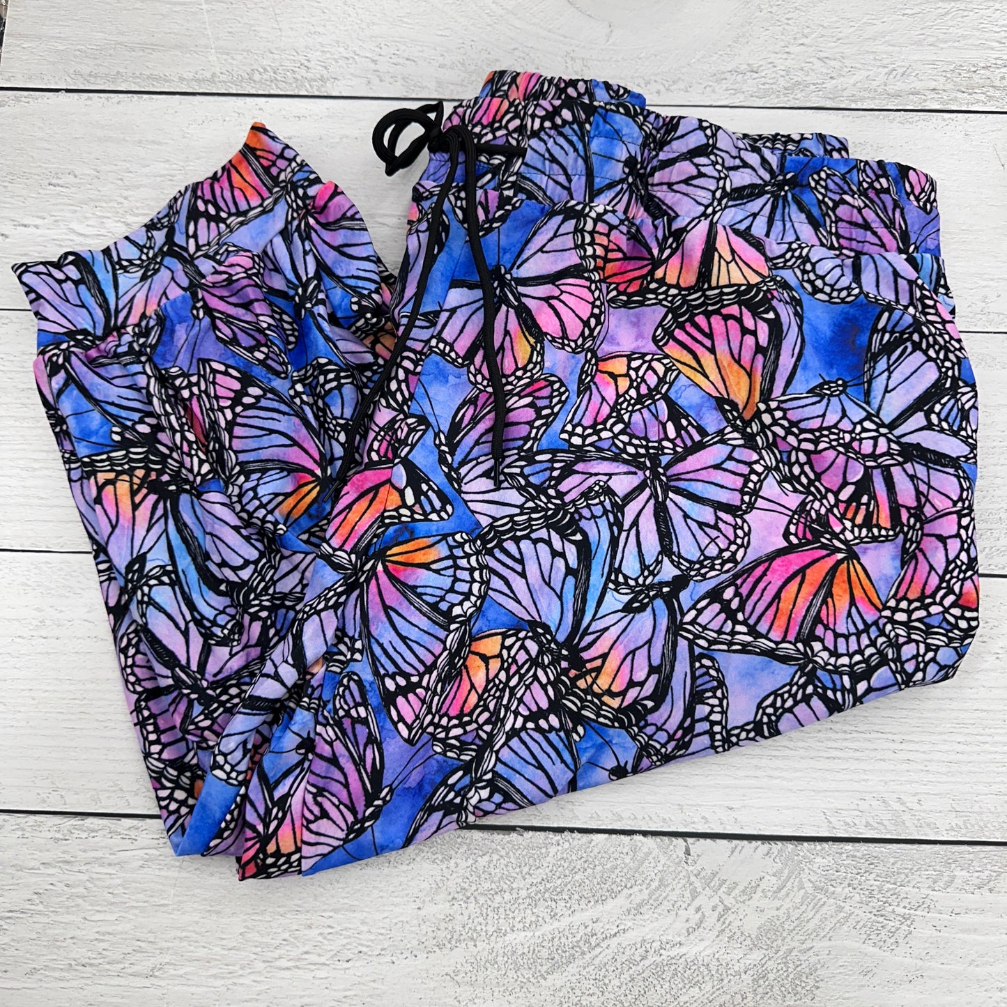 Butterfly Periwinkle - Capri Joggers
